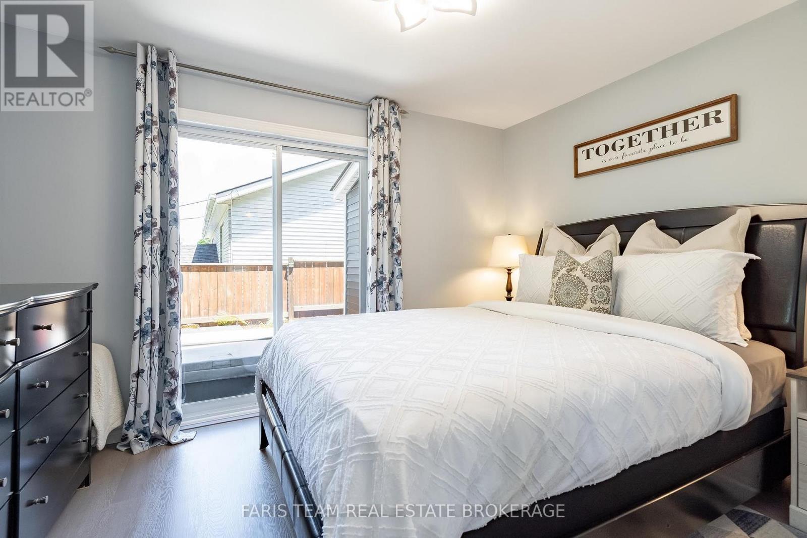 775 Ontario Street, Midland, Ontario  L4R 1A6 - Photo 16 - S13706024