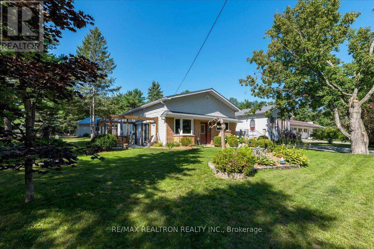 4090 Wainman Line, Orillia, Ontario  L3V 7C3 - Photo 1 - S13706262