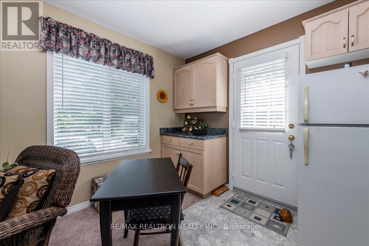 4090 Wainman Line, Orillia, Ontario  L3V 7C3 - Photo 23 - S13706262