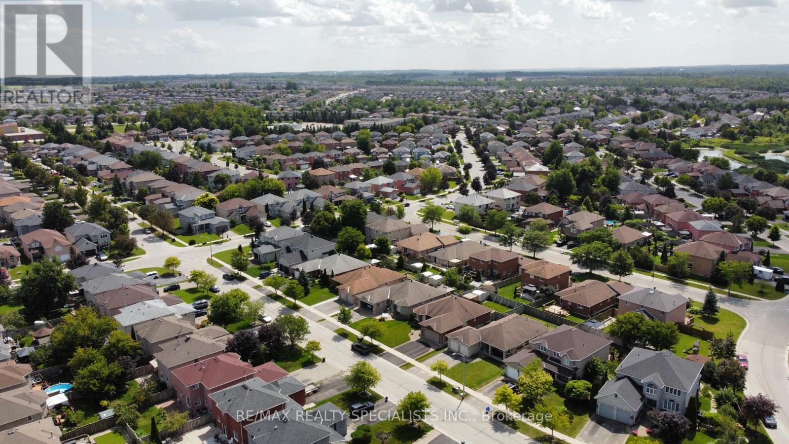 5 Russell Hill Drive, Barrie (Painswick South), Ontario  L4N 0C3 - Photo 27 - S13706308