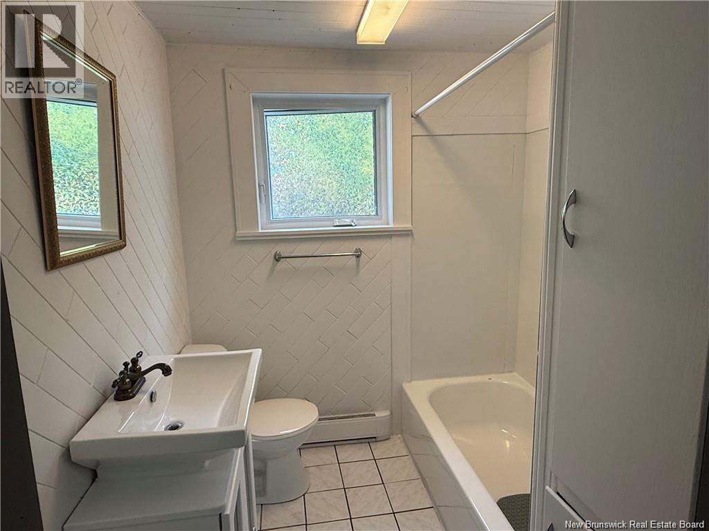 219 Tobique Road, Grand-Sault/grand Falls, New Brunswick  E3Y 1E8 - Photo 10 - NB146376