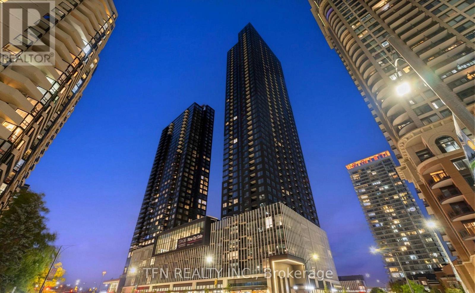3803 - 395 SQUARE ONE DRIVE, Mississauga, Ontario