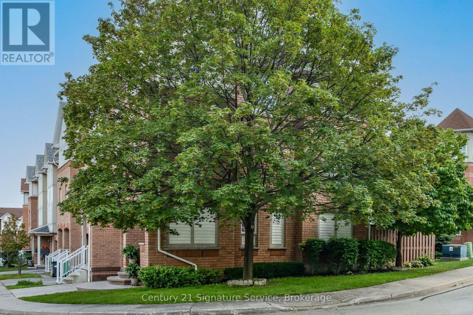 308 - 3030 Breakwater Court, Mississauga, Ontario  L5B 4P1 - Photo 3 - W13706124