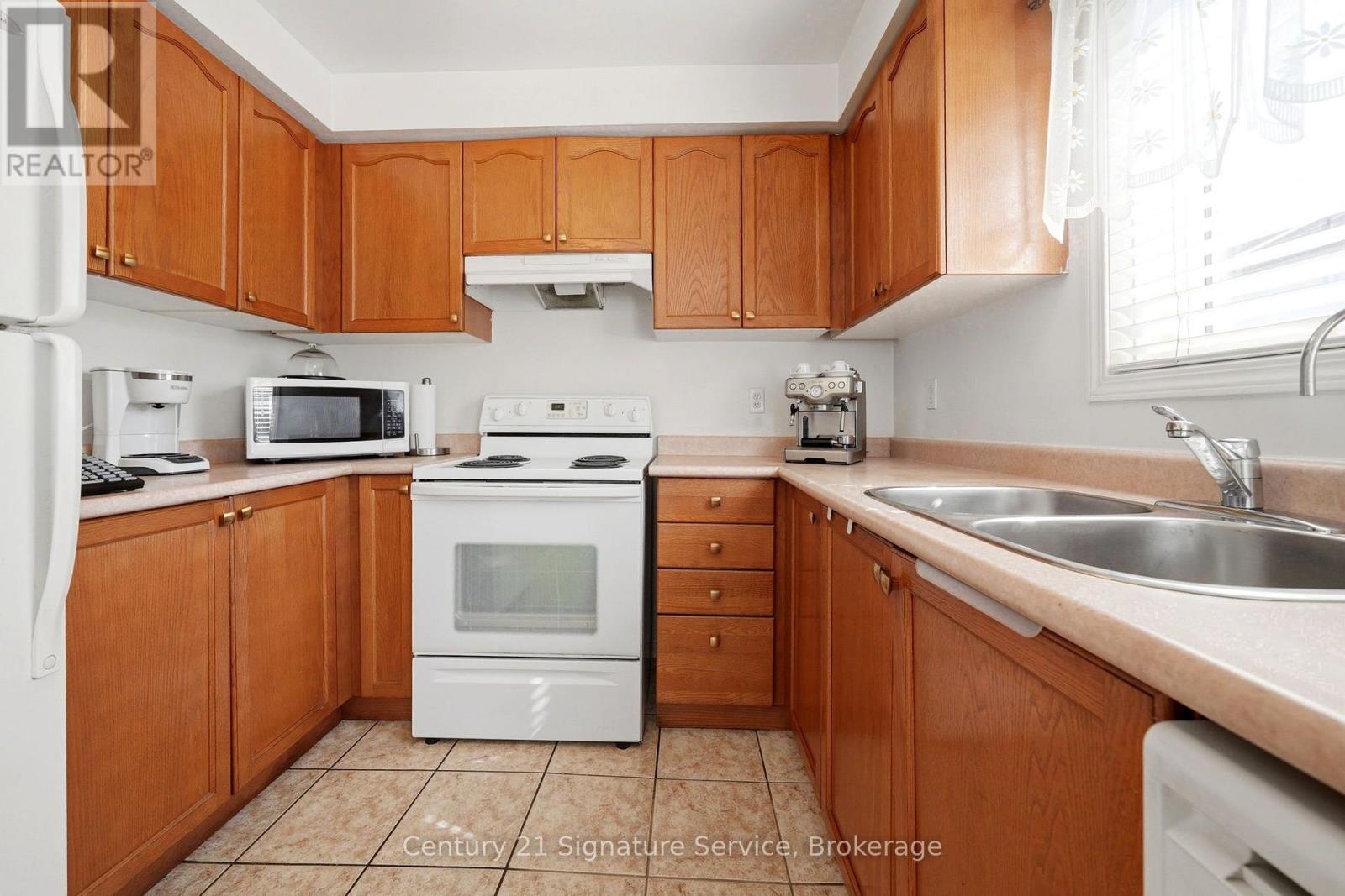 308 - 3030 Breakwater Court, Mississauga, Ontario  L5B 4P1 - Photo 7 - W13706124