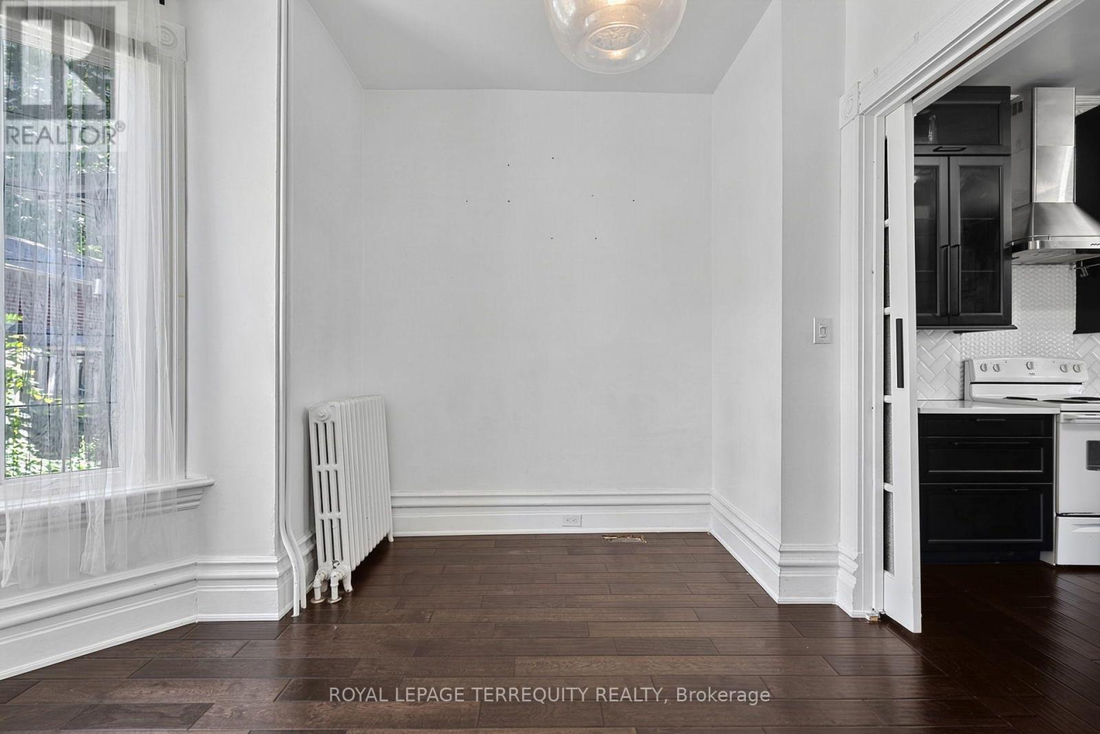 35 Elizabeth Street N, Brampton, Ontario  L6X 1S3 - Photo 10 - W13706134