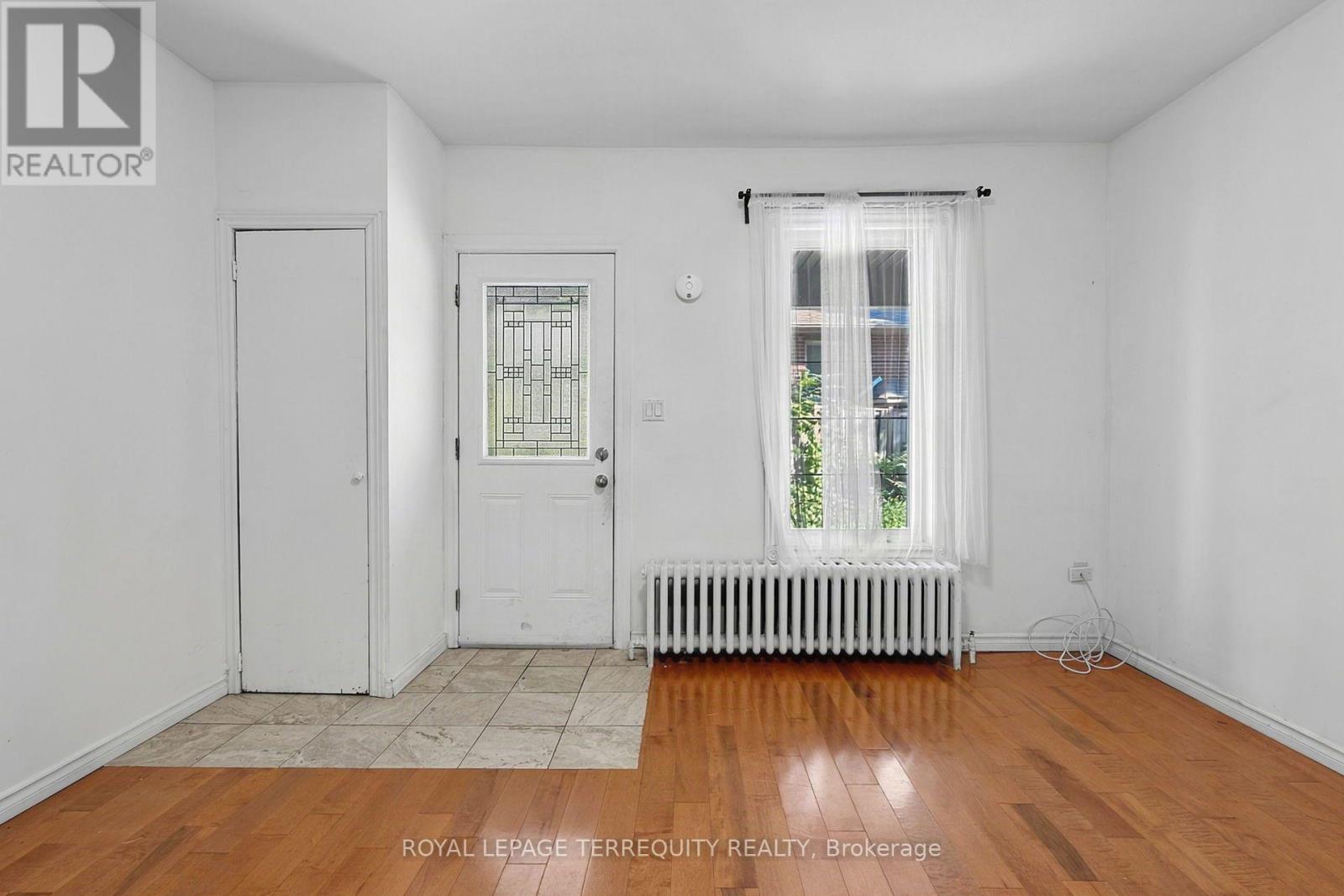 35 Elizabeth Street N, Brampton, Ontario  L6X 1S3 - Photo 28 - W13706134