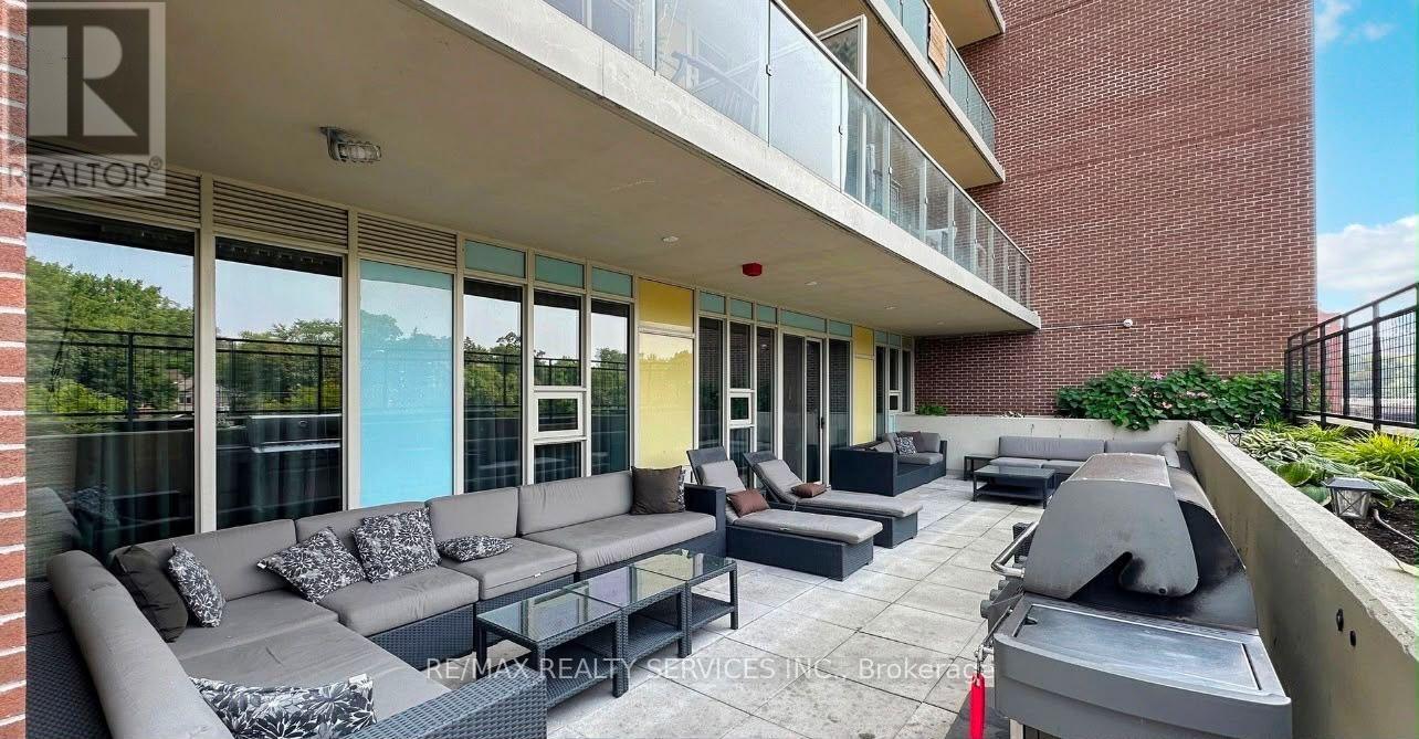 1004 - 1638 Bloor Street W, Toronto, Ontario M6P 0A6 - Photo 12 - W13706184