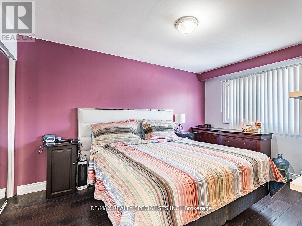18 Ashford Court, Brampton, Ontario  L6V 2Z1 - Photo 24 - W13706198