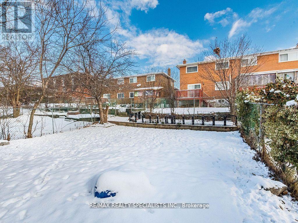 18 Ashford Court, Brampton, Ontario  L6V 2Z1 - Photo 41 - W13706198