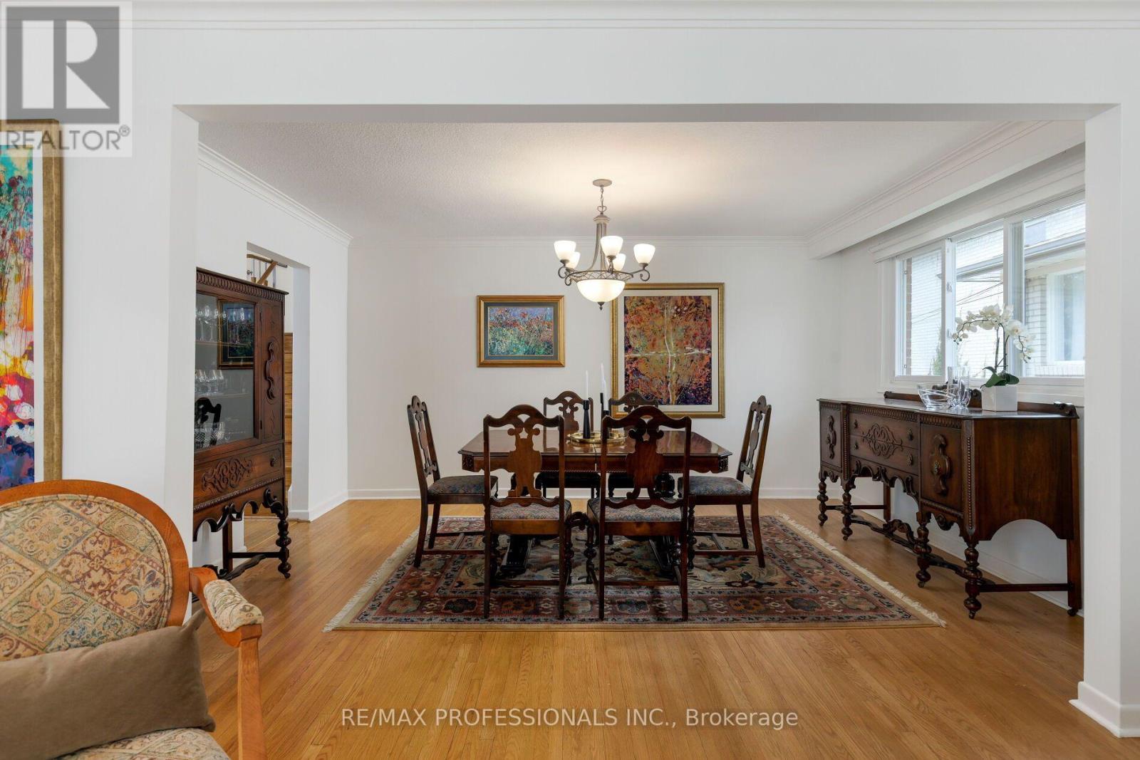 36 Thicket Road, Toronto, Ontario  M9C 2T6 - Photo 11 - W13706216
