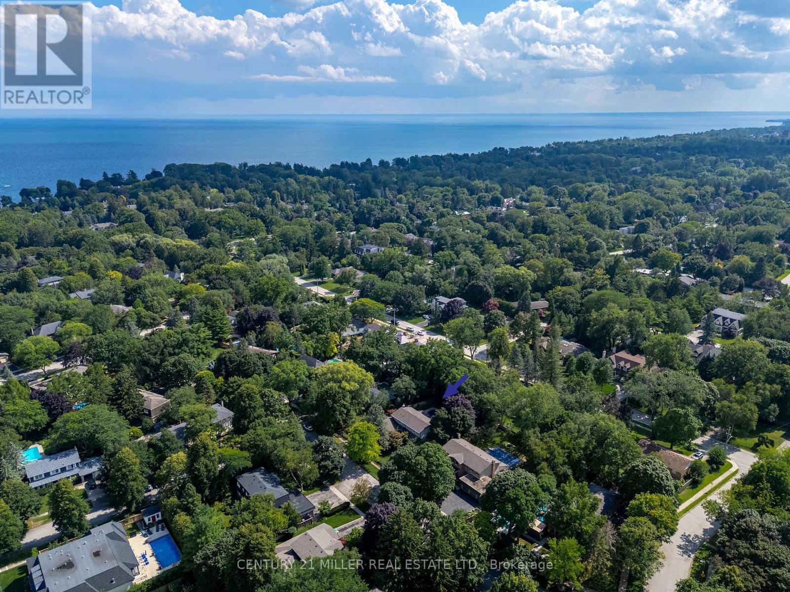 240 Colchester Drive, Oakville, Ontario  L6J 5S5 - Photo 5 - W13706220