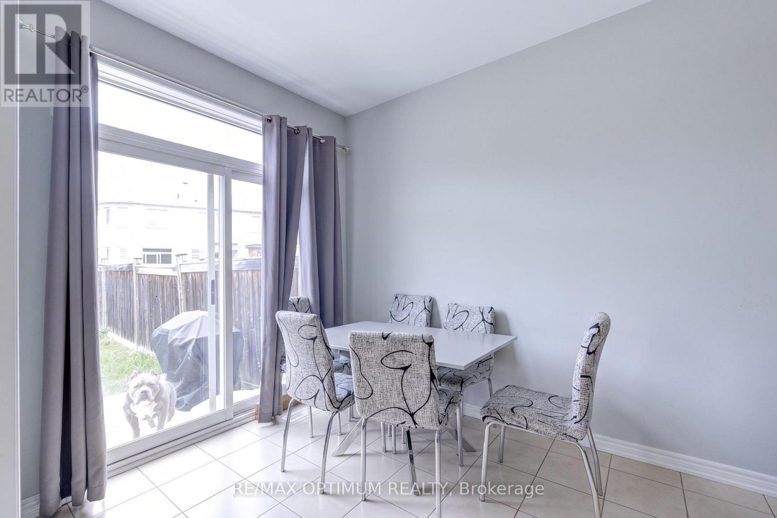 12 Franktown Drive, Brampton, Ontario  L6P 3N3 - Photo 11 - W13706224