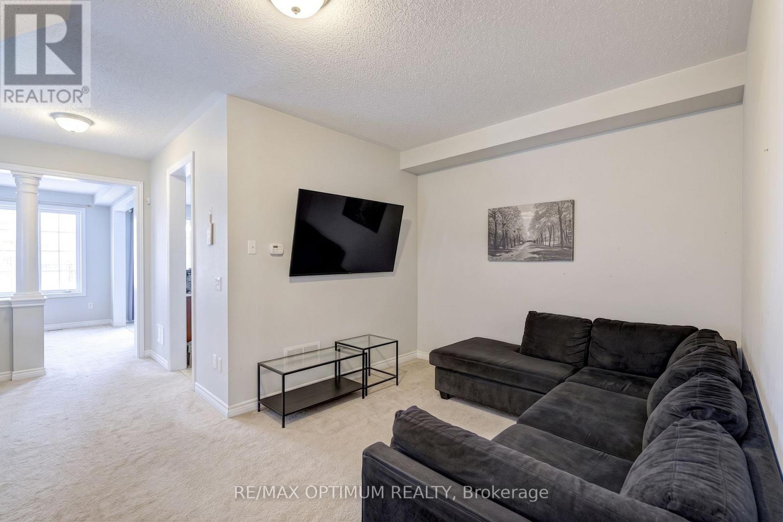 12 Franktown Drive, Brampton, Ontario  L6P 3N3 - Photo 6 - W13706224