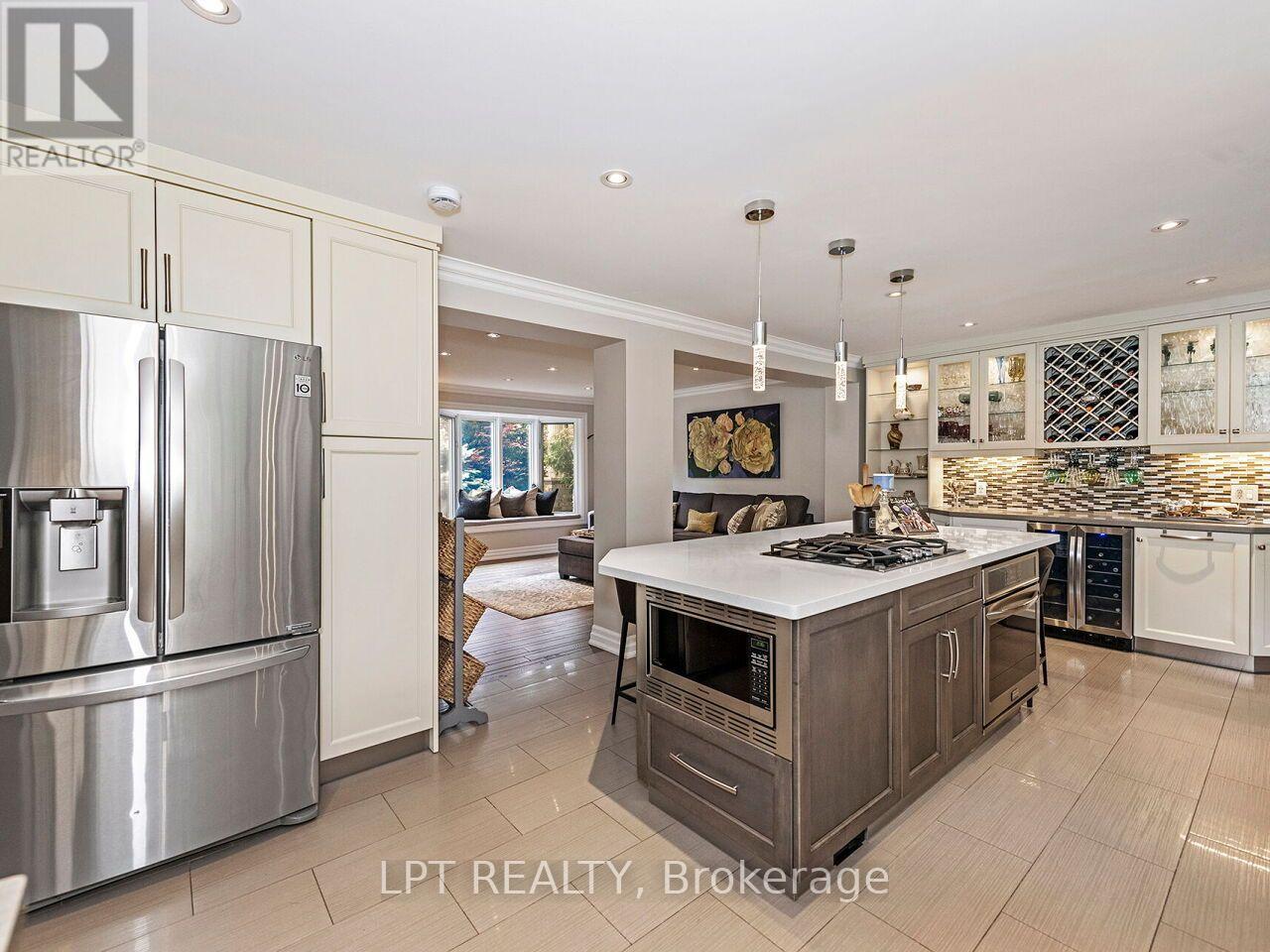 493 Tipperton Crescent, Oakville, Ontario  L6L 5E1 - Photo 12 - W13706274