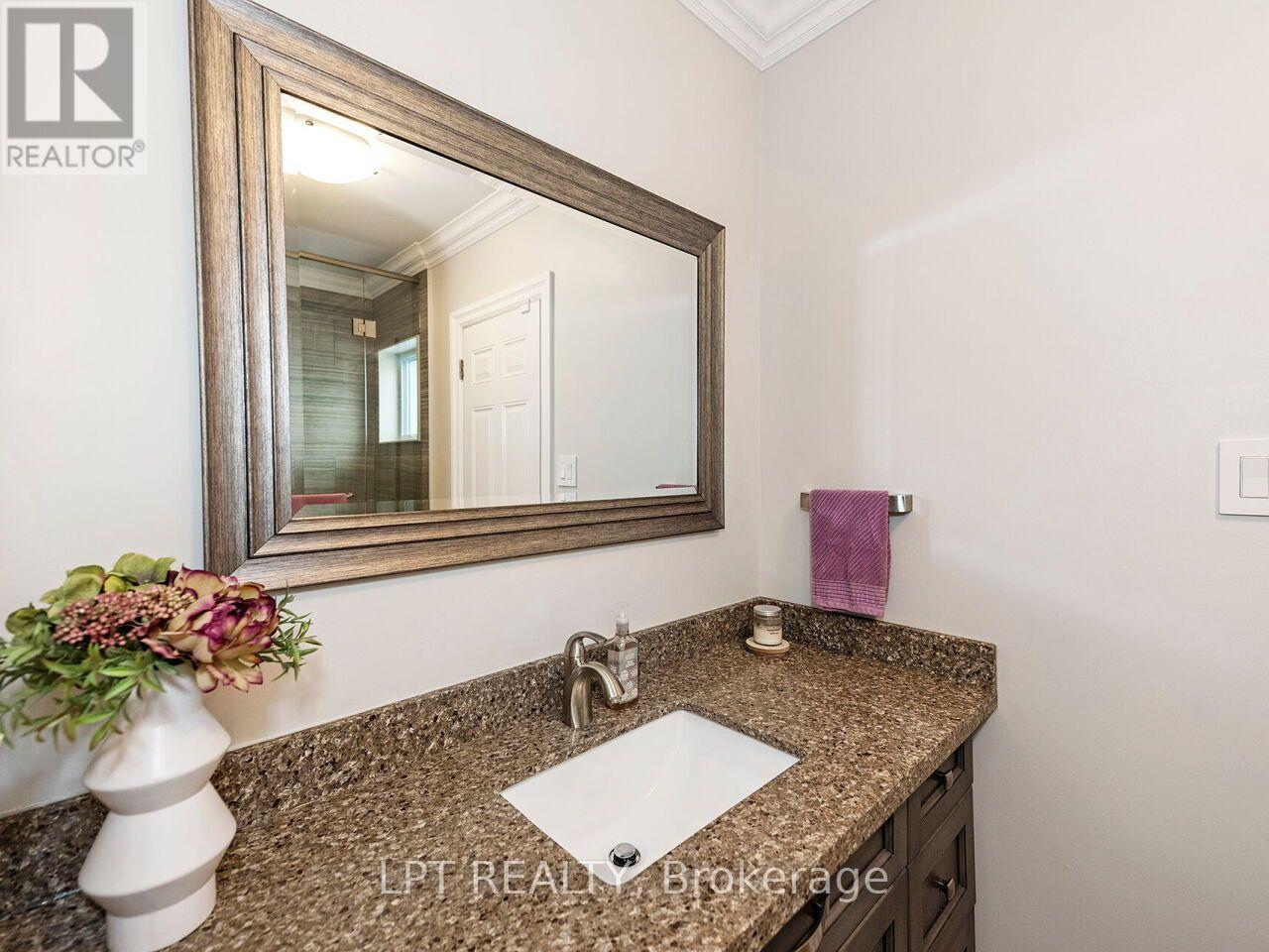 493 Tipperton Crescent, Oakville, Ontario  L6L 5E1 - Photo 20 - W13706274