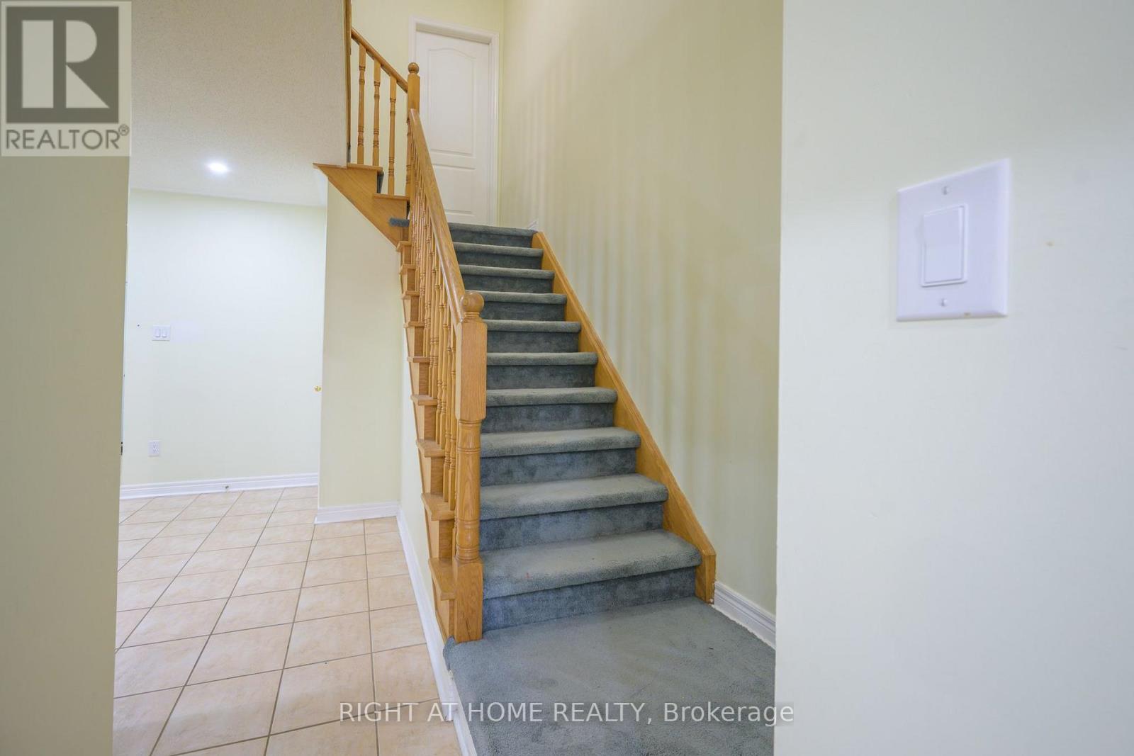 6683 Opera Glass Crescent, Mississauga, Ontario  L5W 1R8 - Photo 15 - W13706280