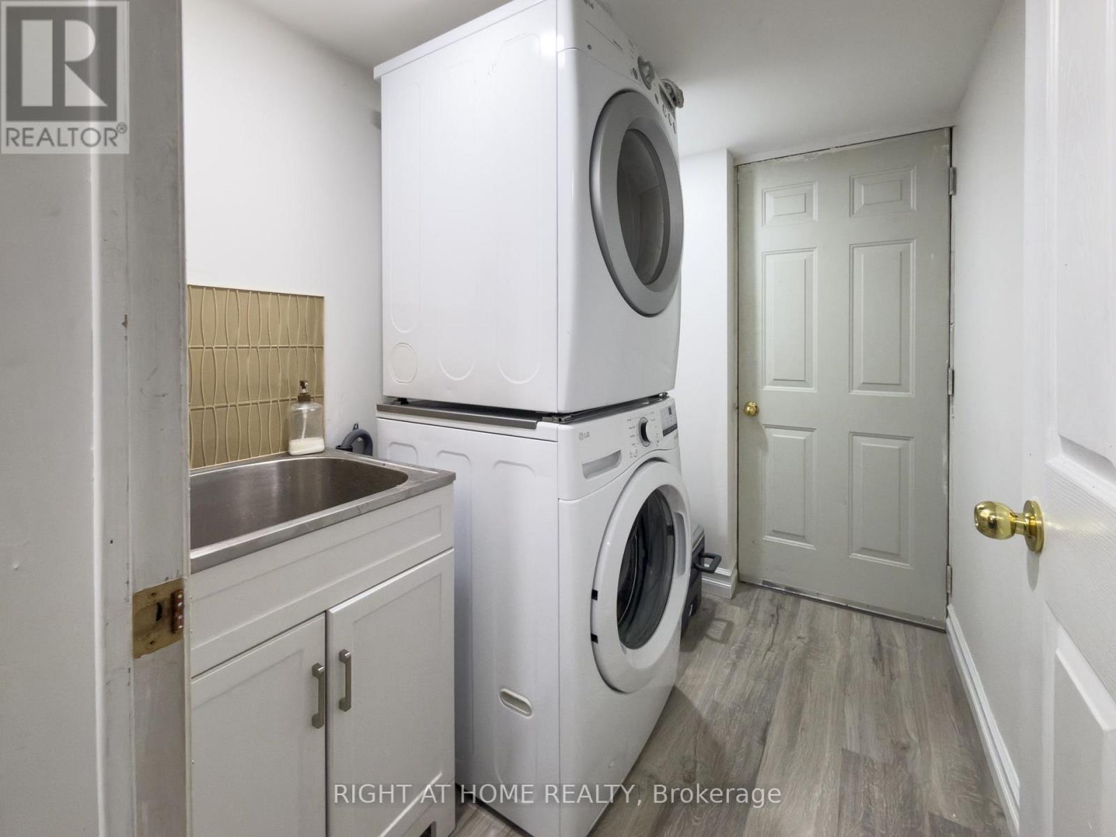 6683 Opera Glass Crescent, Mississauga, Ontario  L5W 1R8 - Photo 40 - W13706280