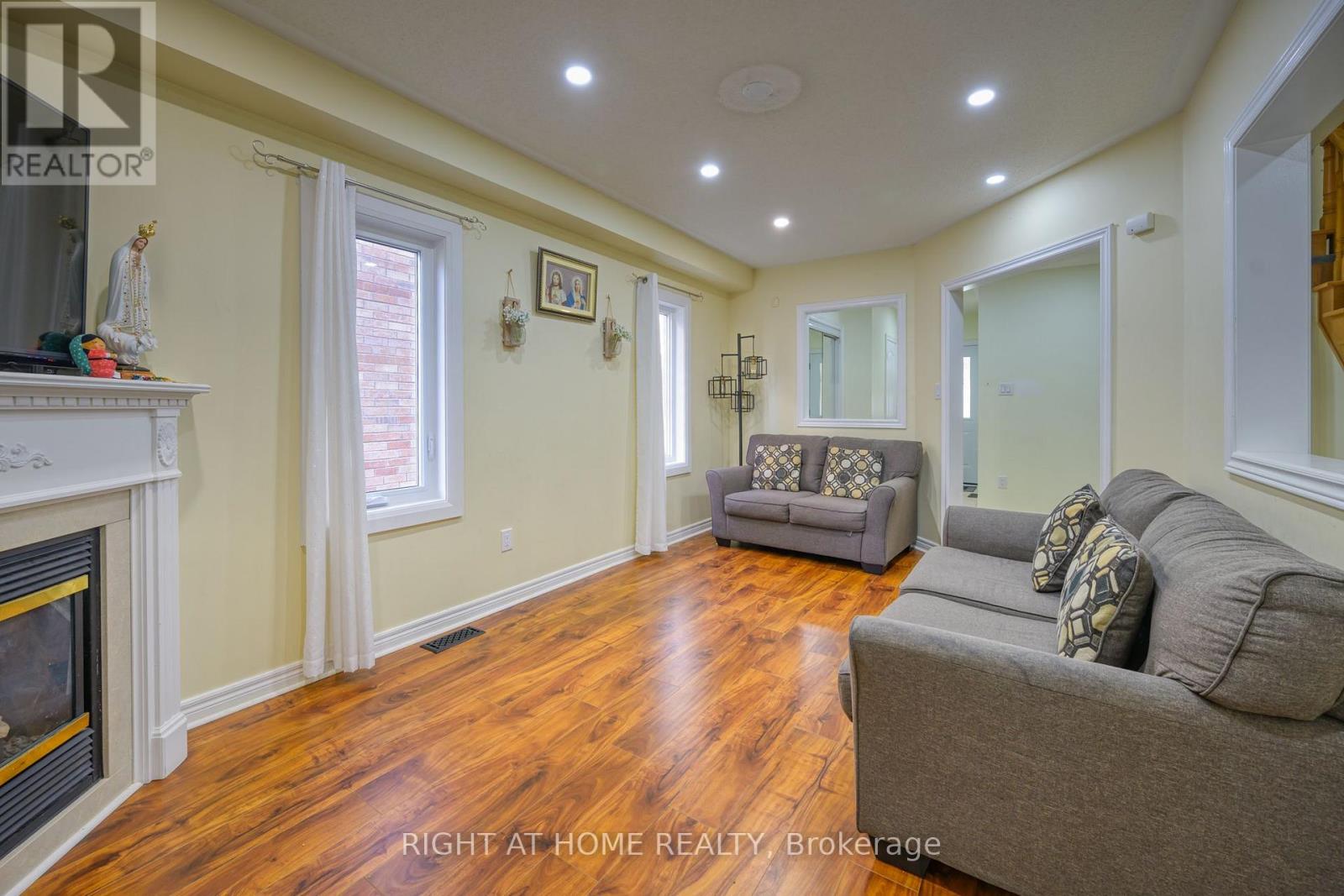 6683 Opera Glass Crescent, Mississauga, Ontario  L5W 1R8 - Photo 8 - W13706280