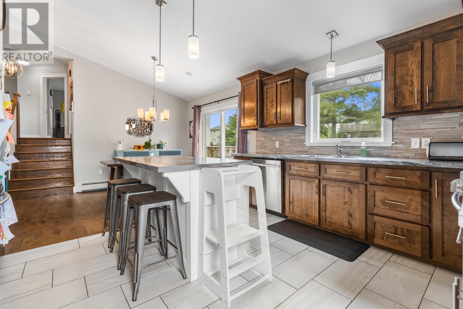 19 Brookside Drive, Stratford, Prince Edward Island  C1B 1K8 - Photo 11 - 202621306