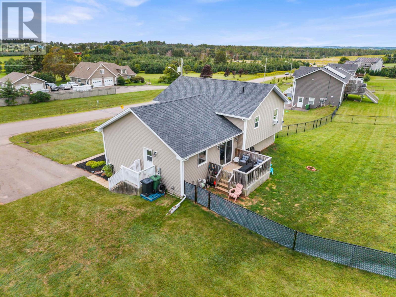 19 Brookside Drive, Stratford, Prince Edward Island  C1B 1K8 - Photo 35 - 202621306