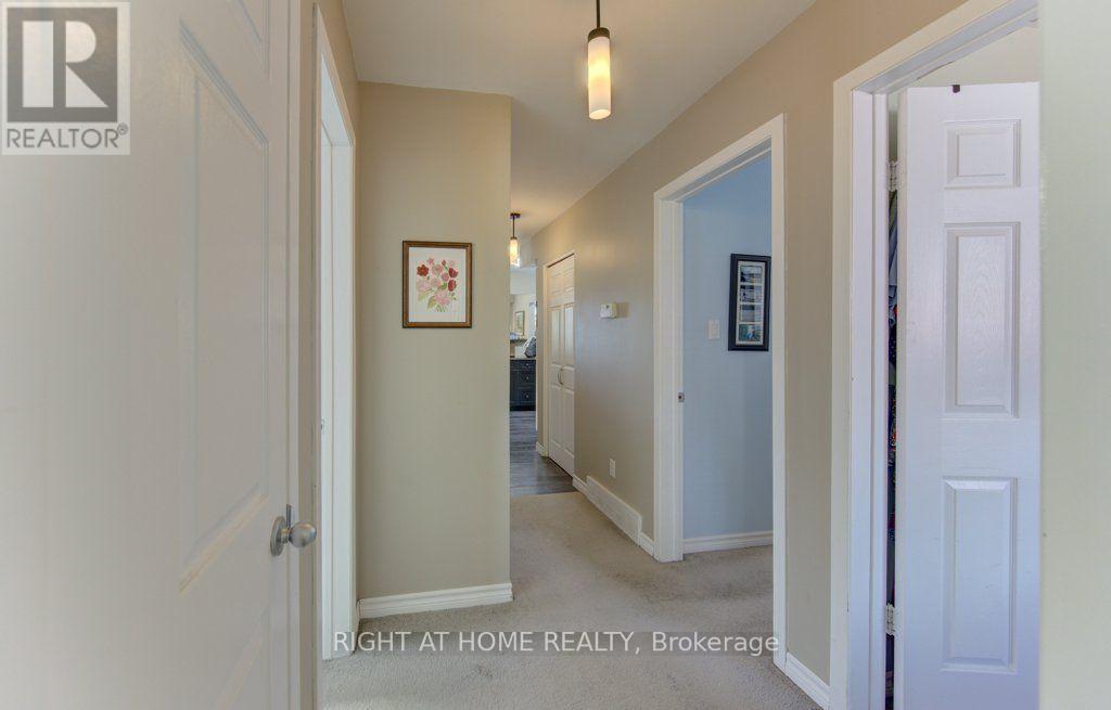 204 Holborn Drive, Kitchener, Ontario  N2A 2E8 - Photo 20 - X13706060