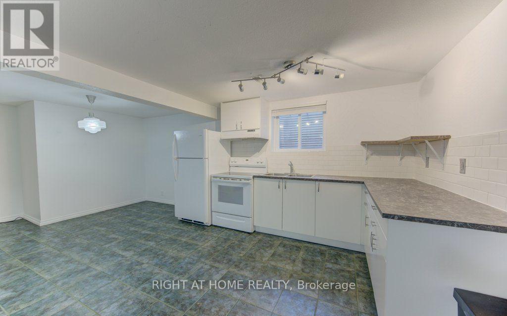 204 Holborn Drive, Kitchener, Ontario  N2A 2E8 - Photo 25 - X13706060