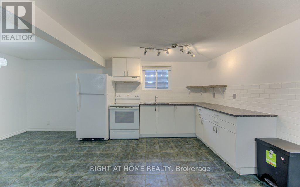 204 Holborn Drive, Kitchener, Ontario  N2A 2E8 - Photo 26 - X13706060