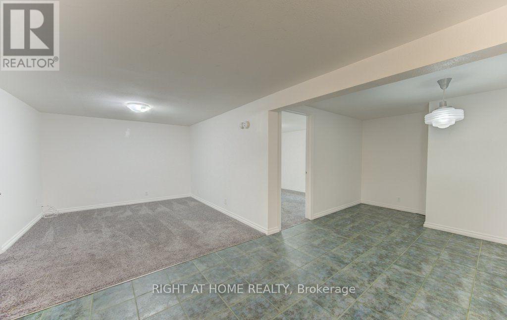 204 Holborn Drive, Kitchener, Ontario  N2A 2E8 - Photo 30 - X13706060