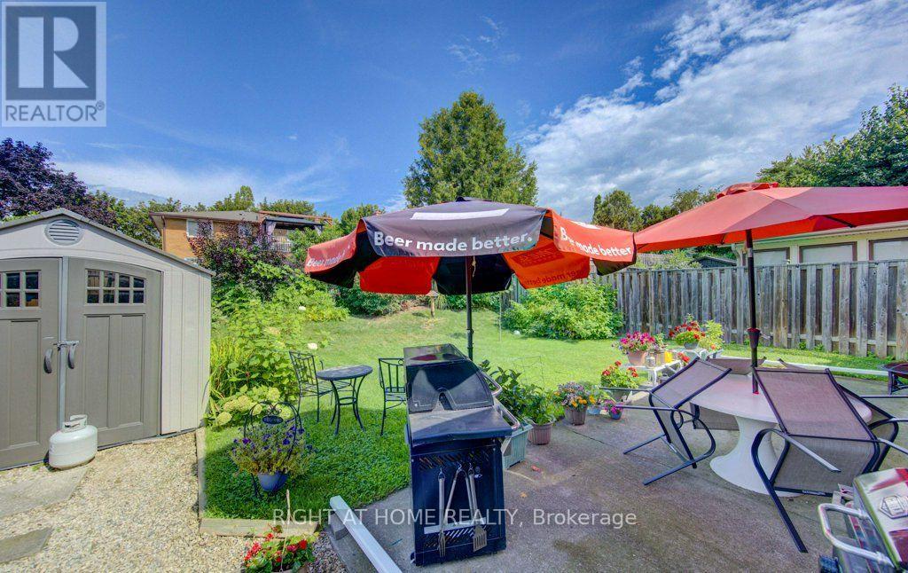 204 Holborn Drive, Kitchener, Ontario  N2A 2E8 - Photo 40 - X13706060