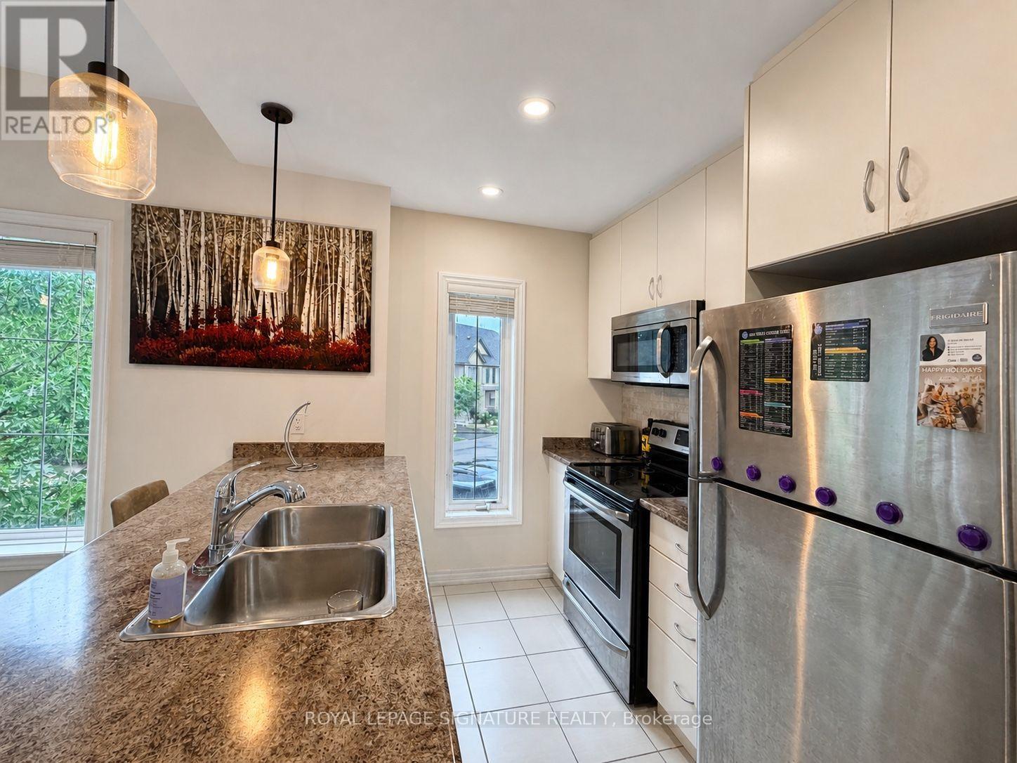 44 Southshore Crescent, Hamilton, Ontario  L8E 0J3 - Photo 7 - X13706158
