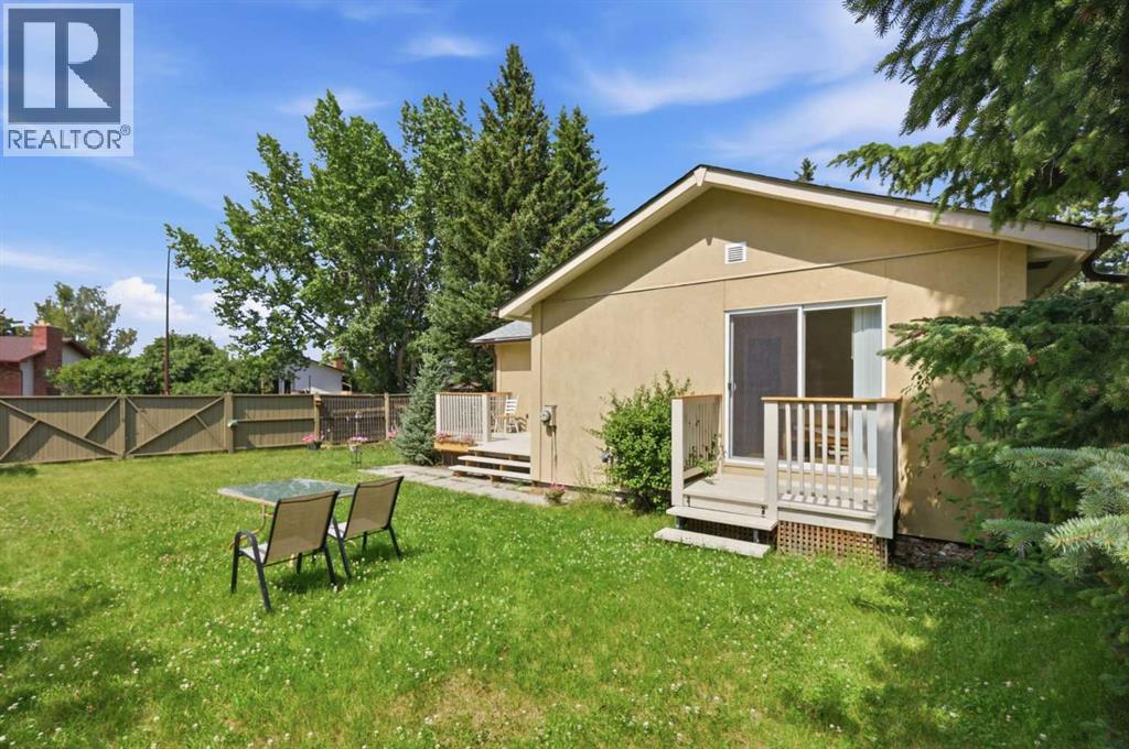 416 Brookpark Drive Sw, Calgary, Alberta  T2W 3N7 - Photo 43 - A2331088