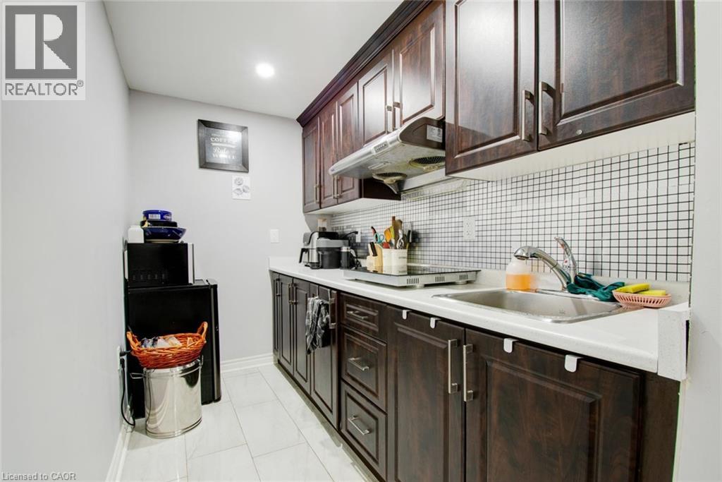 49 Scots Pine Trail, Kitchener, Ontario N2R 0N6 - Photo 40 - 40845019