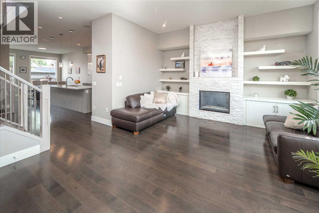 464 29 Avenue Nw, Calgary, Alberta  T2M 4W4 - Photo 4 - A2338649