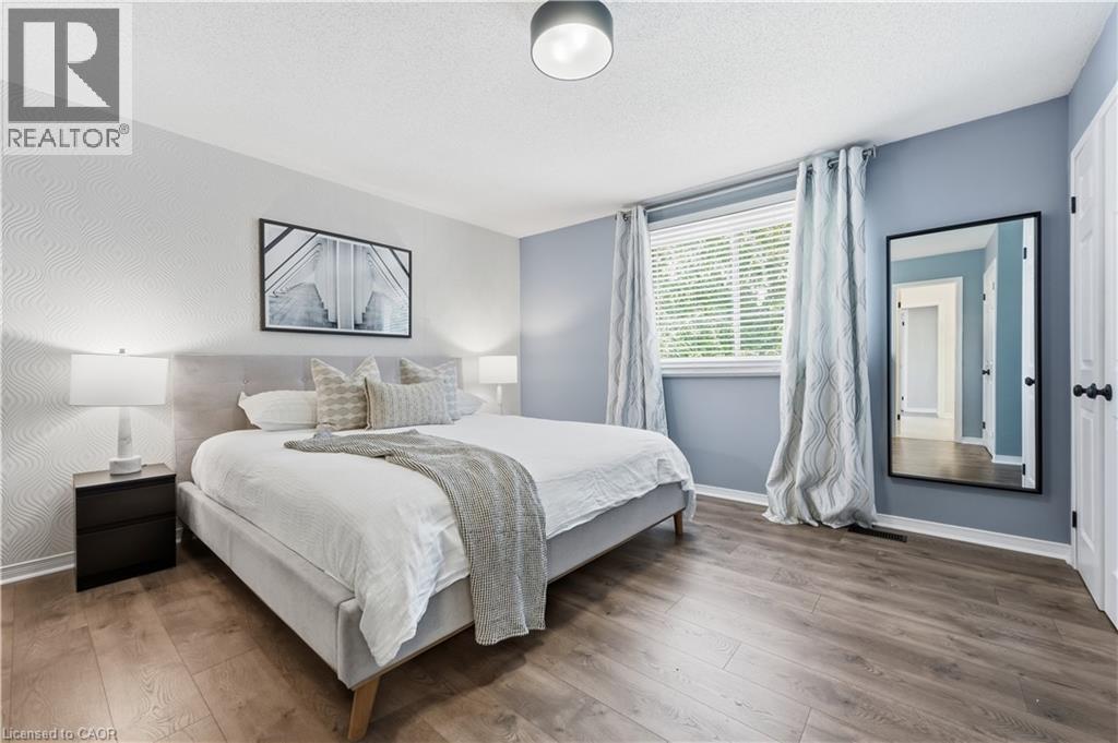 27 Bronte Court, Waterdown, Ontario  L9H 7N2 - Photo 15 - 40854669