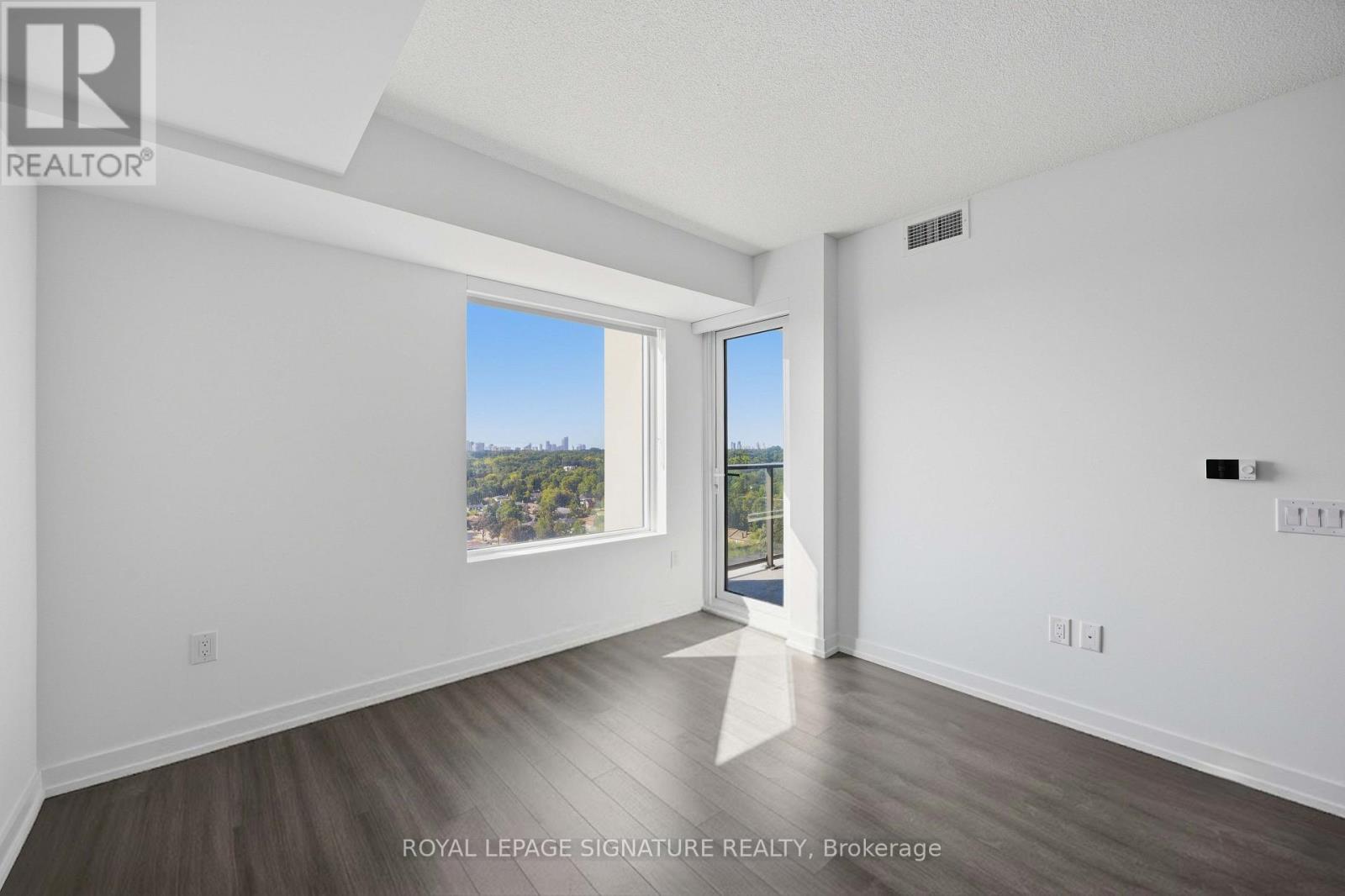 1409 - 4010 Eglinton Avenue W, Toronto, Ontario  M9A 0G5 - Photo 17 - W13654868