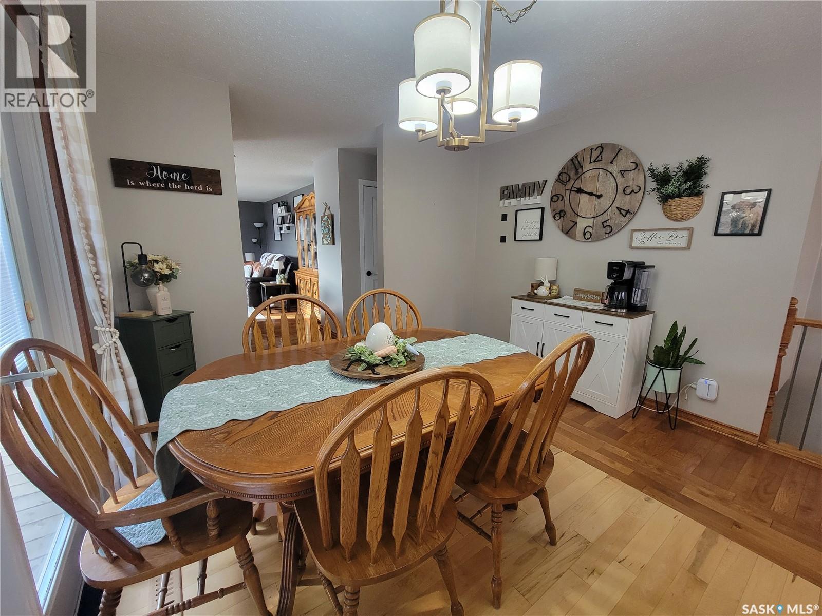 4702 Leader Street, Macklin, Saskatchewan  S0L 2C0 - Photo 12 - SK046429