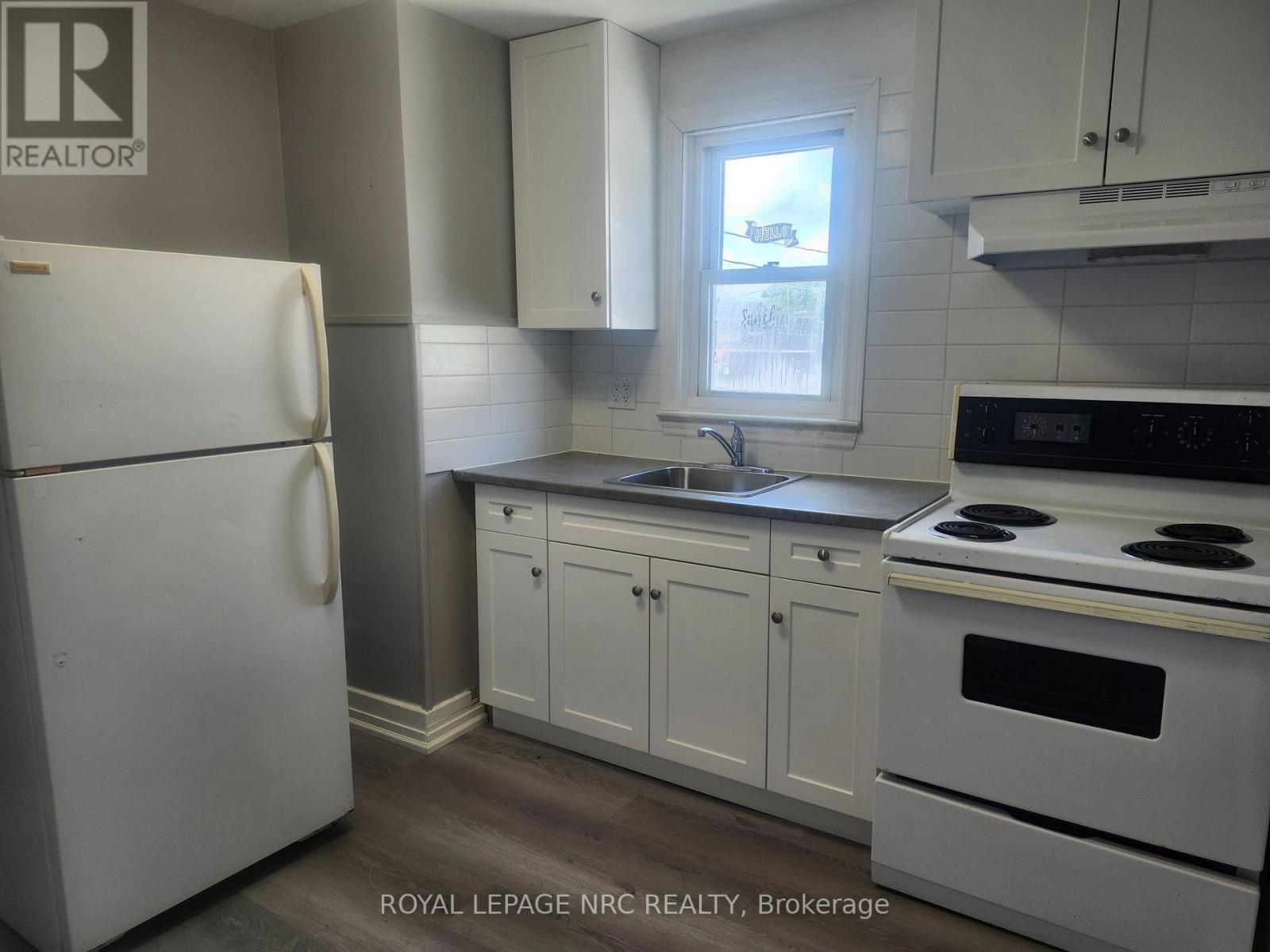 1 - 476 East Main Street, Welland, Ontario  L3B 3X6 - Photo 5 - X13682120