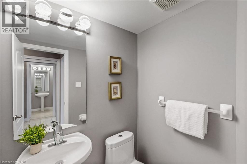 6872 Round Leaf Court, Mississauga, Ontario  L5N 6X6 - Photo 21 - 40838841