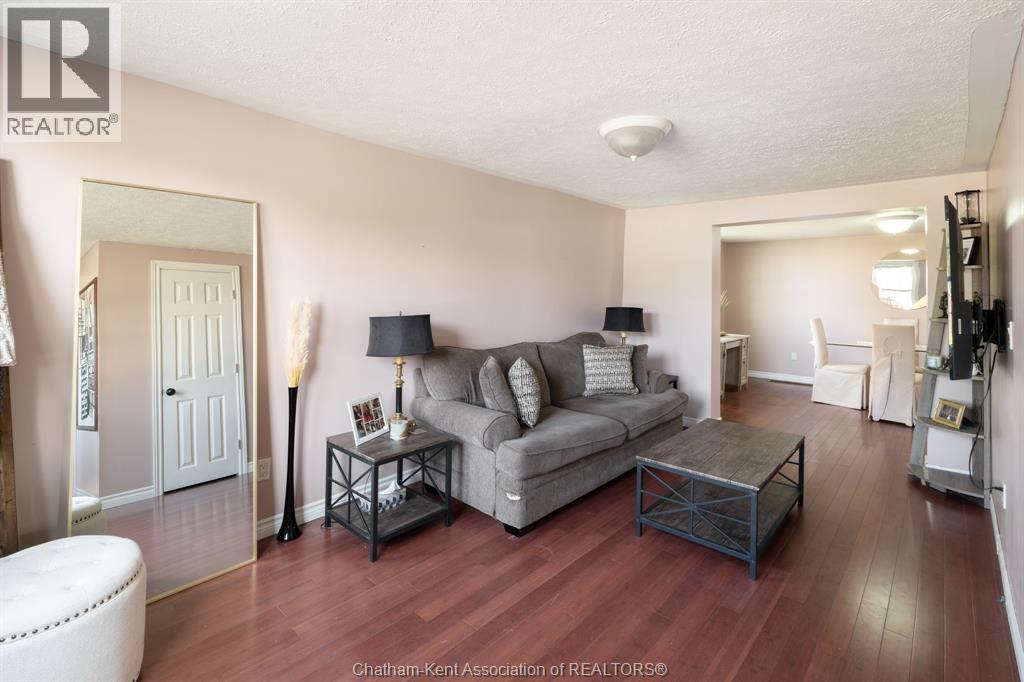 11655 Mckays Line, Kent Bridge, Ontario  N0P 1V0 - Photo 4 - 26020580