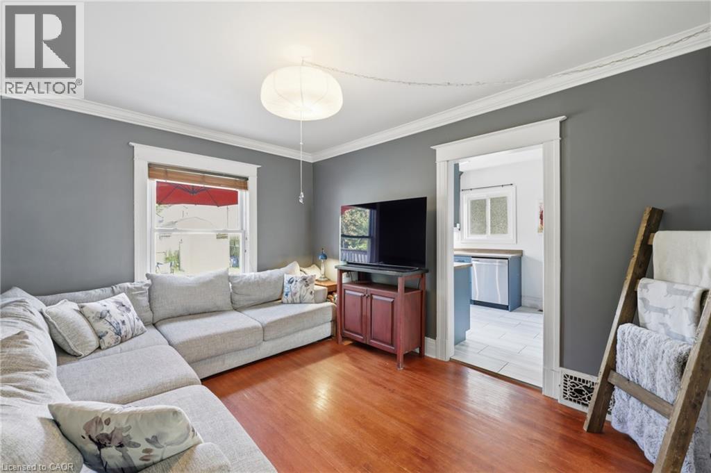 52 Berryman Avenue, St. Catharines, Ontario  L2R 3W9 - Photo 11 - 40856170