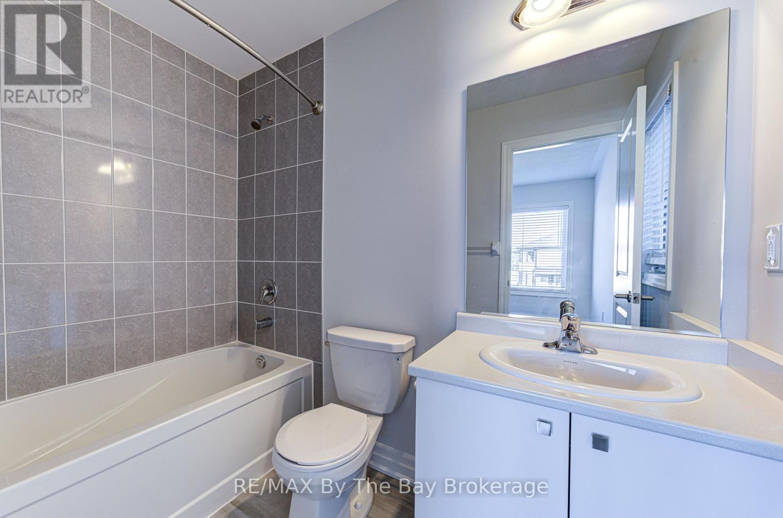 17 Rosanne Circle, Wasaga Beach, Ontario  L9Z 0N4 - Photo 37 - S13706370