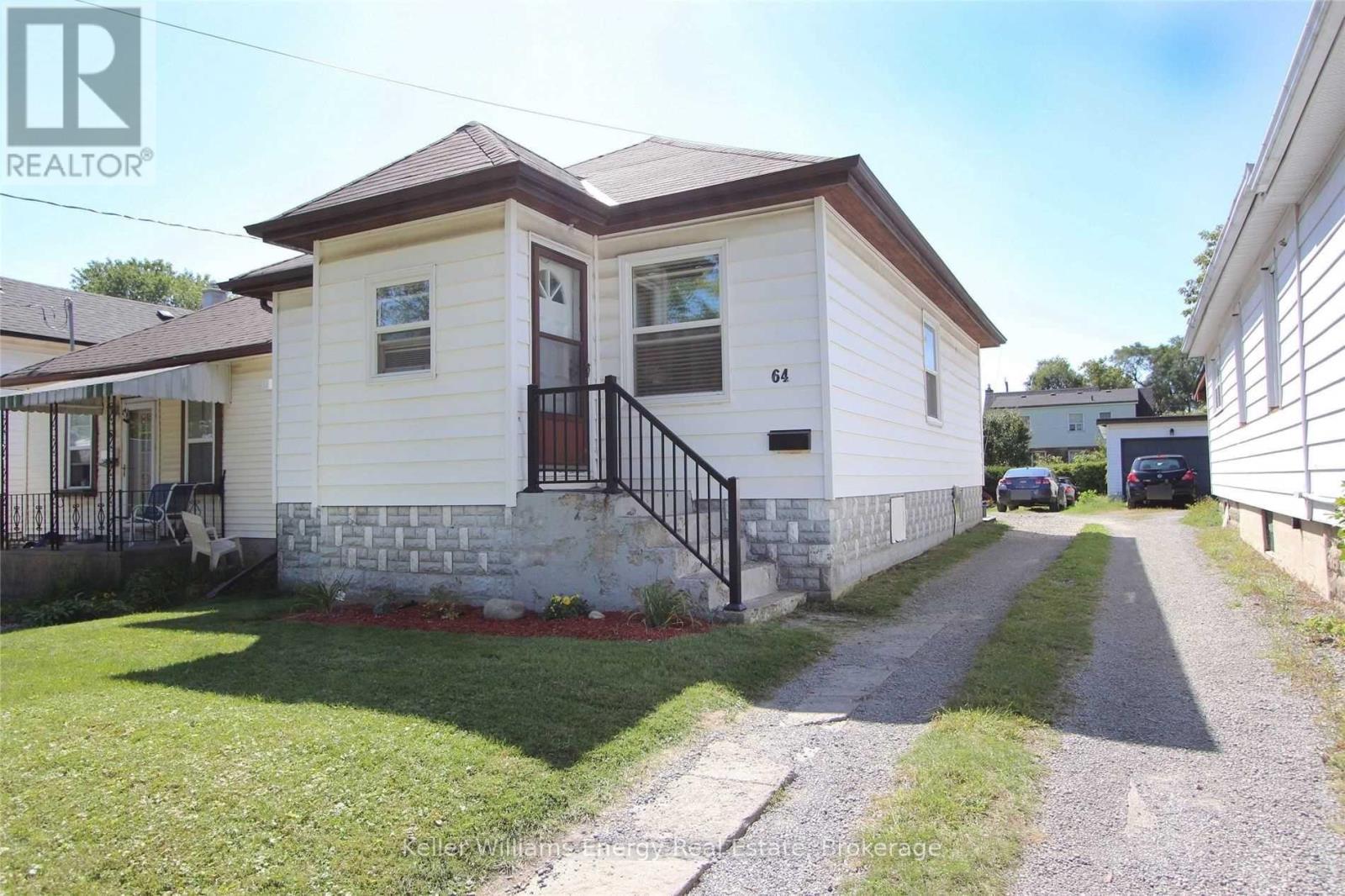 64 Grenfell Street, Oshawa, Ontario  L1J 4W2 - Photo 1 - E13706326