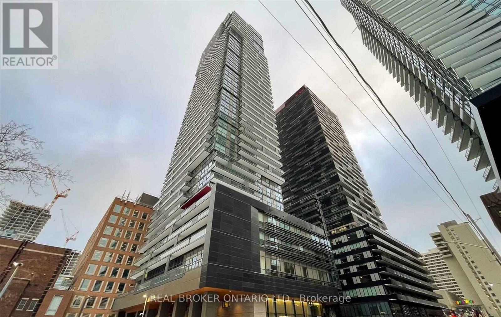 1401 - 39 ROEHAMPTON AVENUE, Toronto, Ontario