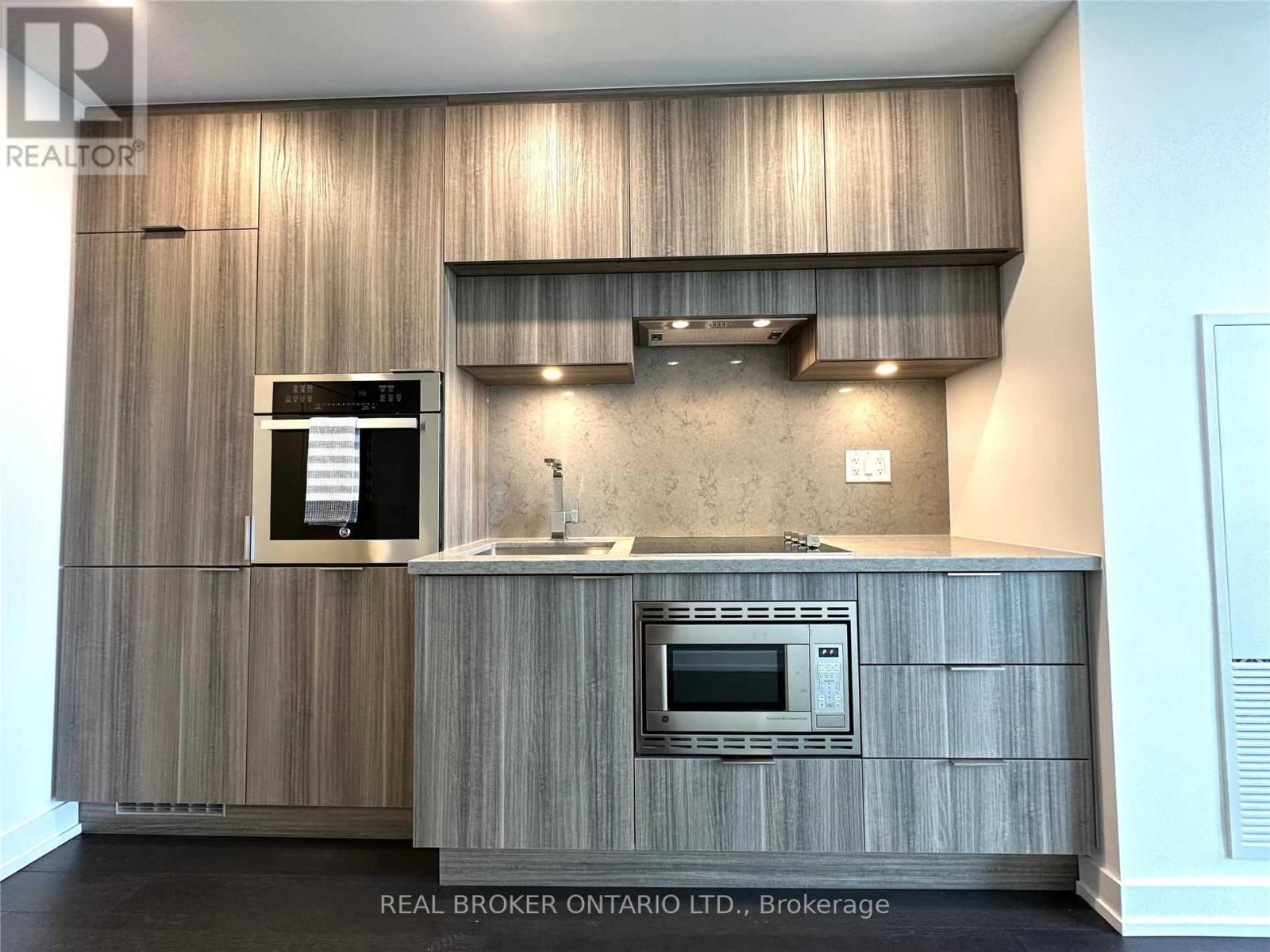 1401 - 39 Roehampton Avenue, Toronto, Ontario  M4P 1P9 - Photo 16 - C13706332