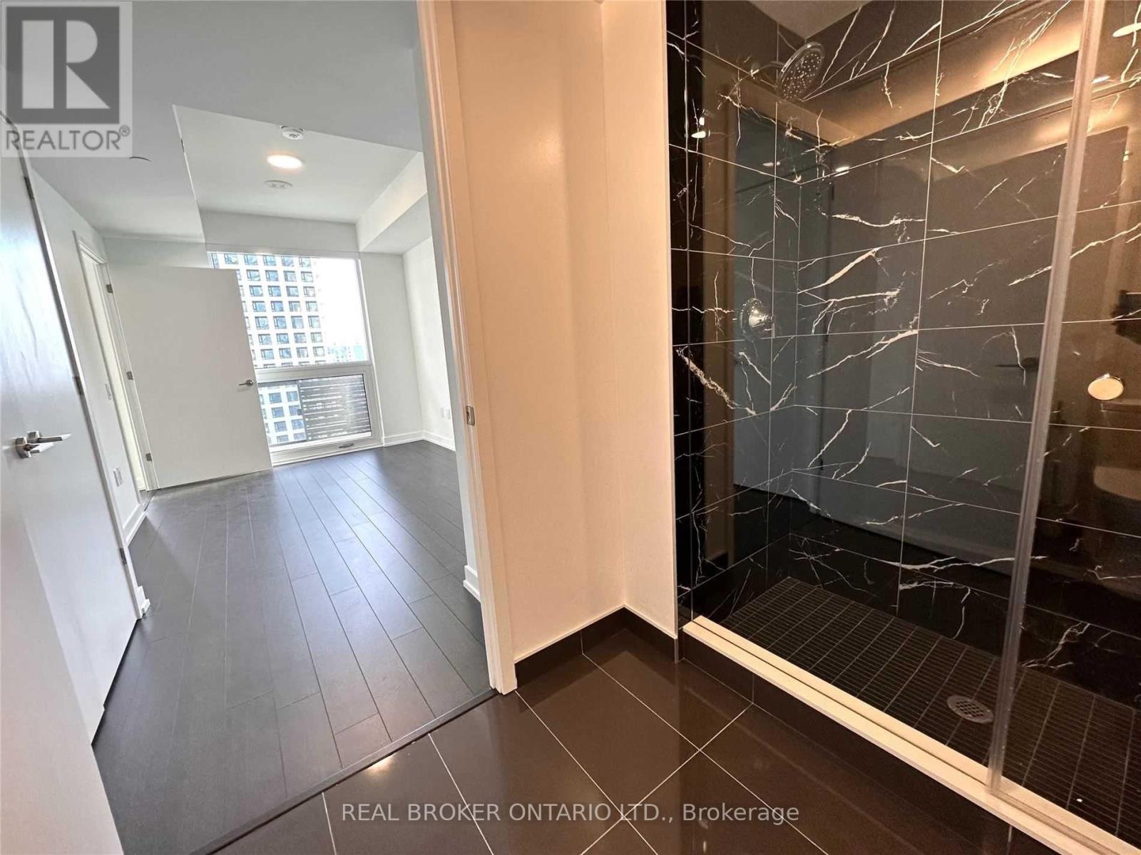 1401 - 39 Roehampton Avenue, Toronto, Ontario  M4P 1P9 - Photo 8 - C13706332