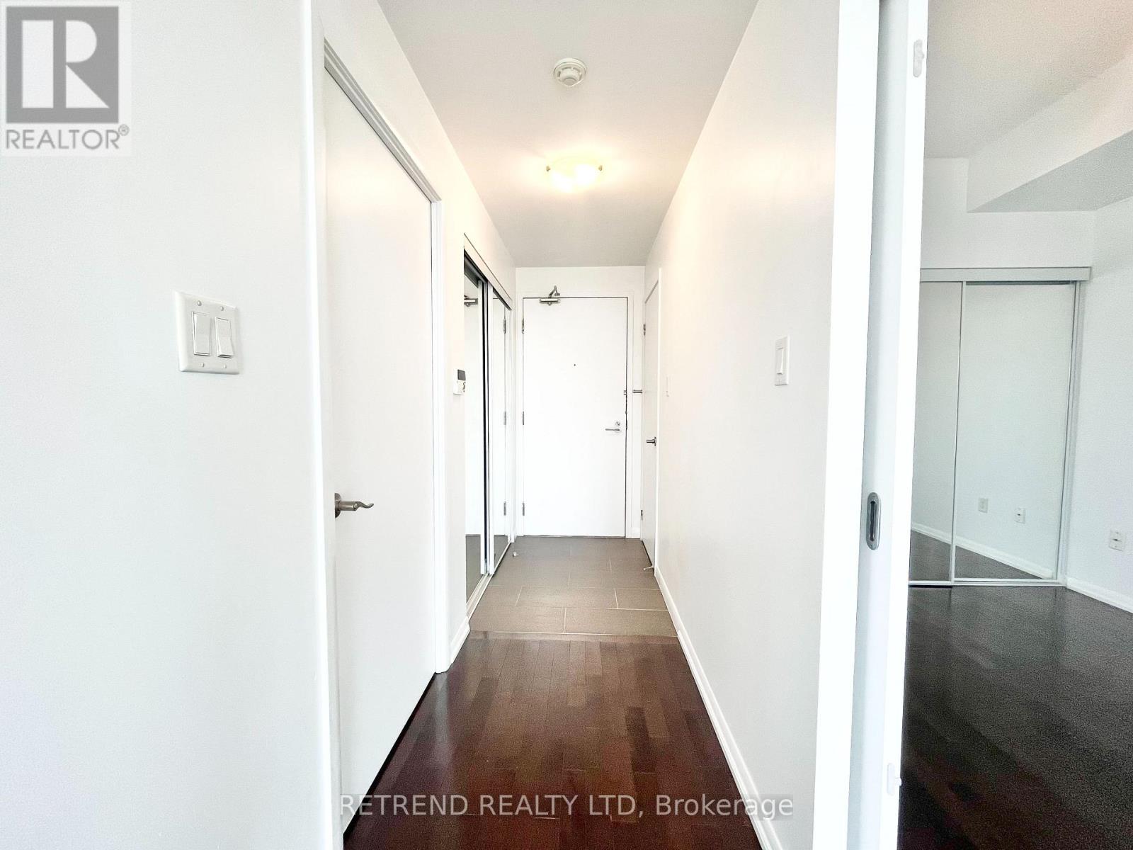 2705 - 37 Grosvenor Street, Toronto, Ontario  M4Y 3G5 - Photo 2 - C13706358