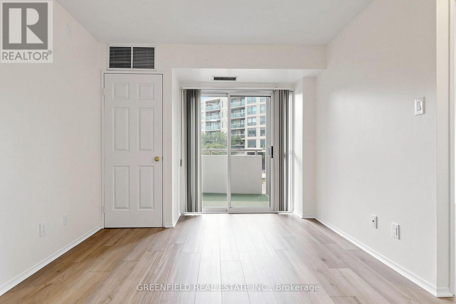 205 - 897 Sheppard Avenue W, Toronto, Ontario M3H 2T4 - Photo 2 - C13706376