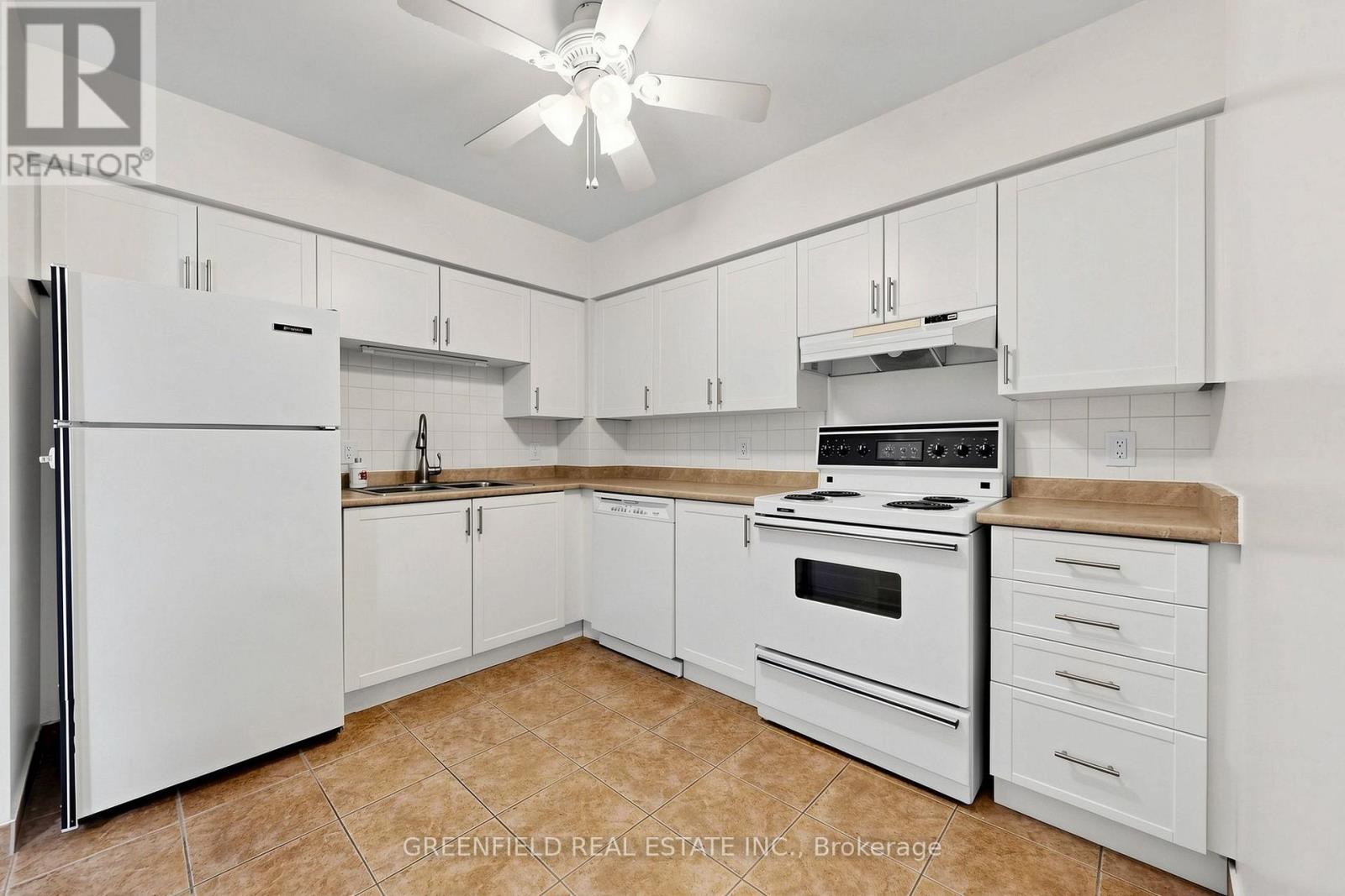 205 - 897 Sheppard Avenue W, Toronto, Ontario M3H 2T4 - Photo 8 - C13706376