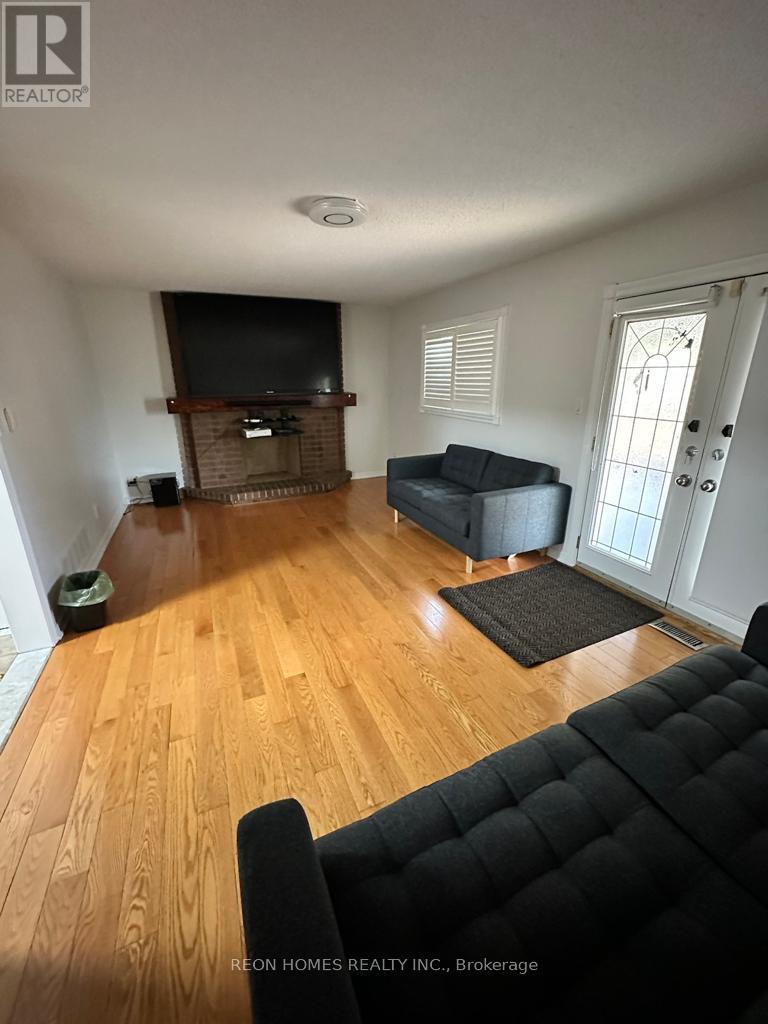 3 Lord Roberts Drive, Toronto, Ontario M1K 3W1 - Photo 13 - E13706324