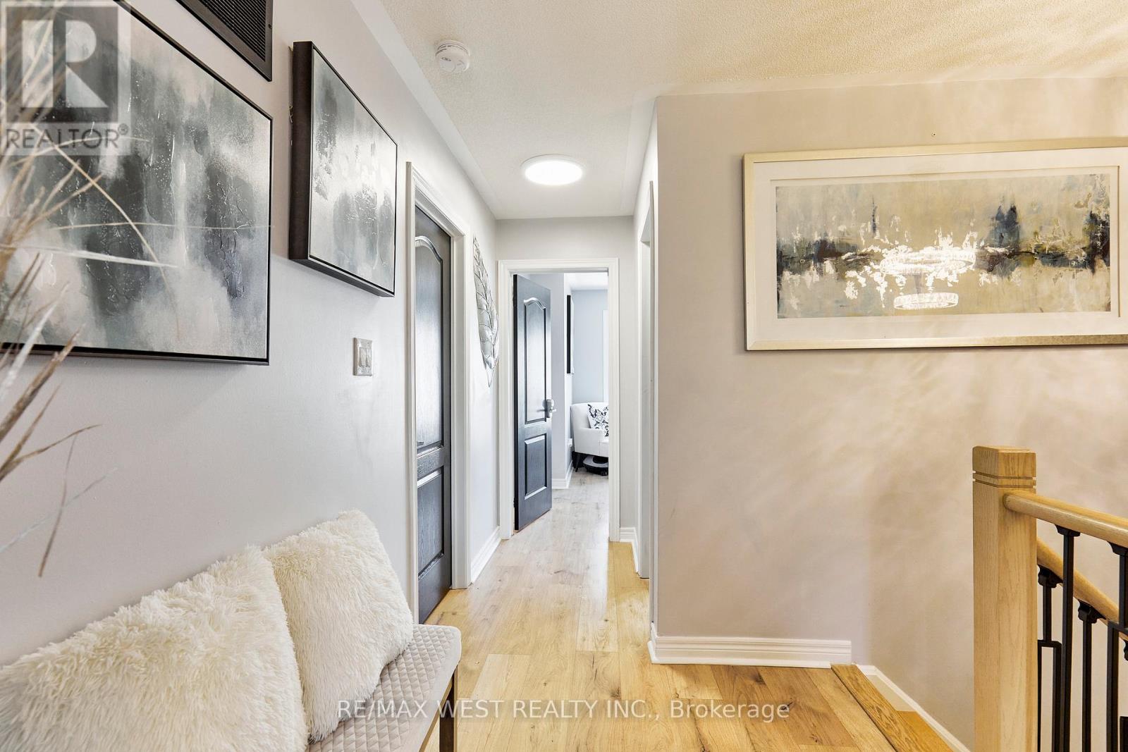 67 Kenilworth Crescent, Whitby, Ontario  L1M 2M7 - Photo 14 - E13706408